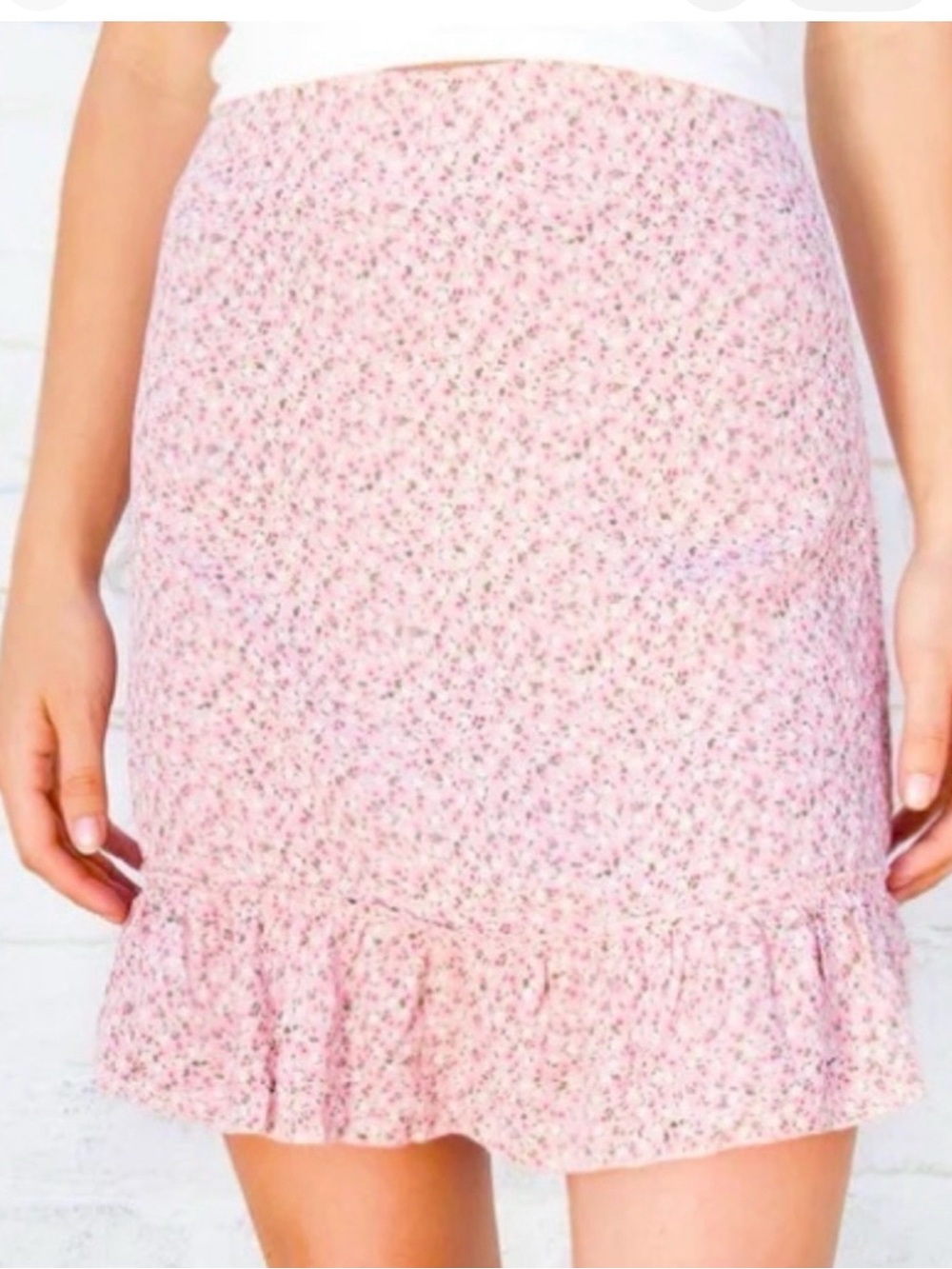 Brandy Melville Pink Floral Ruffle Mini Skirt
